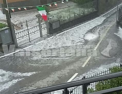 Pioggia E Grandine In Alta Val Seriana Situazione Sotto Controllo Foto