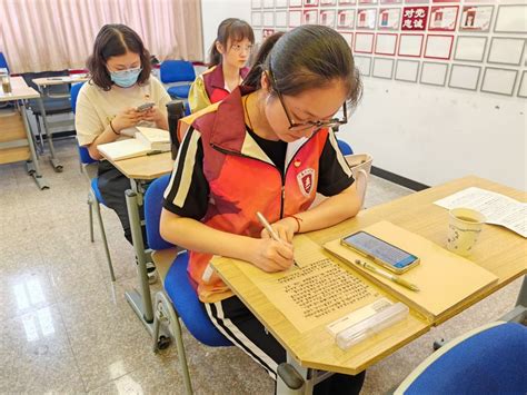 弘扬建党精神，赓续红色血脉，凝聚青春力量 ——江苏理工学院文旅学院学生党员开展暑期社会实践活动