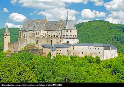 Burg über Vianden Luxemburg Stockfoto 11922393 Bildagentur