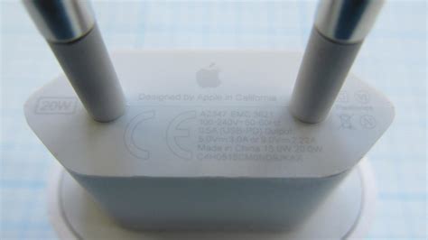 Зарядное Apple (A2347) 20W USB-C MHJE3ZM/A, оригинал
