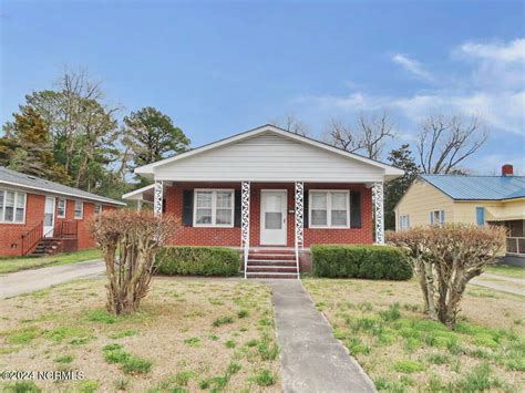 807 Washington Street Washington Nc 27889 See Est Value Schools