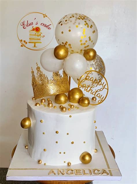 Pin By Emma Ushija On Cakes Womens Beautiful Birthday Cakes White