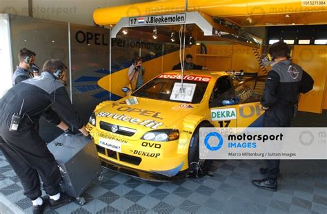 The Pitbox Of Jeroen Bleekemolen Ned Opc Euroteam Opel Astra V