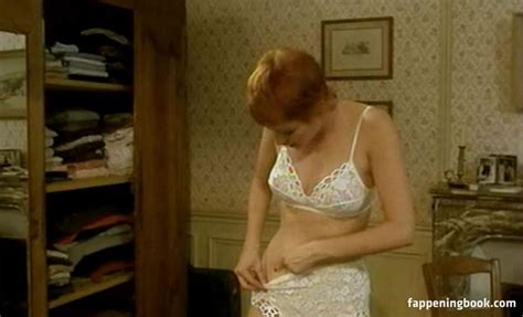 Molly Ringwald Imstuckin1985 Nude OnlyFans Leaks The Fappening