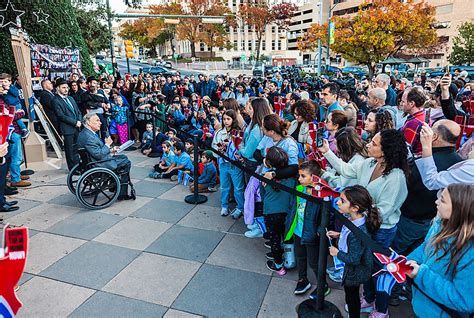 Governor Abbott Celebrates Hanukkah At Texas Capitol Menorah Lighting