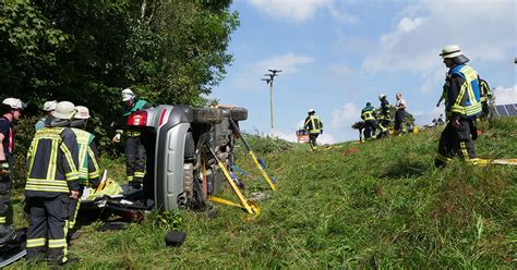 Berholvorgang Gescheitert Schwerer Verkehrsunfall Bei Horgenzell