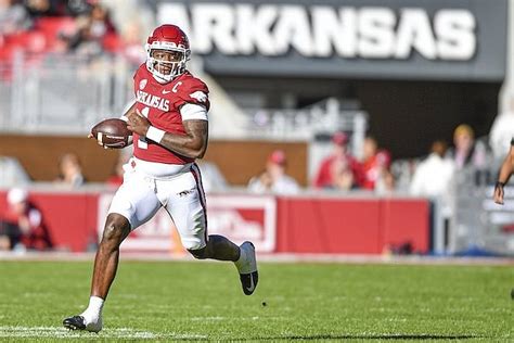 Razorback Report Jefferson Played Through Discomfort Whole Hog Sports