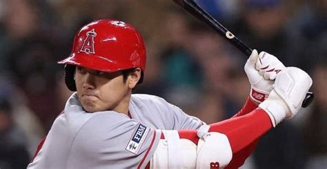 【mlb】大谷翔平、リアル二刀流で技あり適時打 6回まで6四死球も1失点粘投、初勝利なるか 野球 スポーツブル スポブル