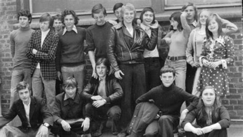 Photo De Classe Seconde C4 De 1974 Lycée Henri Wallon Copains Davant