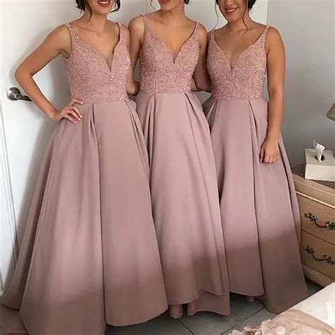 Glamorous Light Pink Tulle Bridesmaid Dresses Long Beaded Satin Ball Gown Bridesmaid Dress 2016