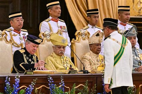 Outspoken Sultan Ibrahim of Johor sworn in as Malaysia’s 17th king ...