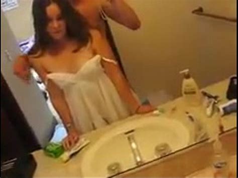 Una Cojida Con Mi Novia En El Bano XVIDEOS