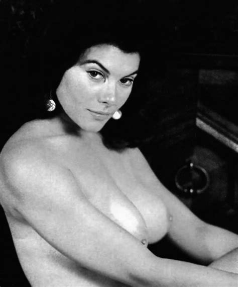 Adrienne Barbeau Oui Mega Porn Pics