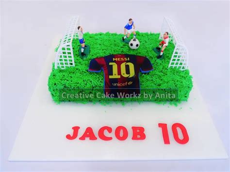 Lionel Messi Soccer Field Jersey Cake