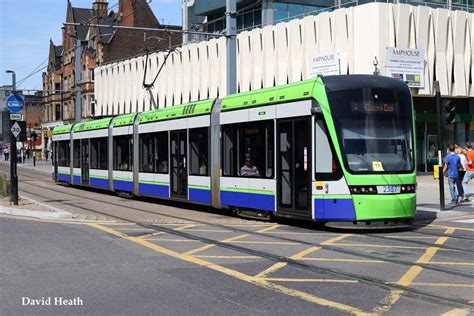 London Tramlink Lets Explore Traveling Universe