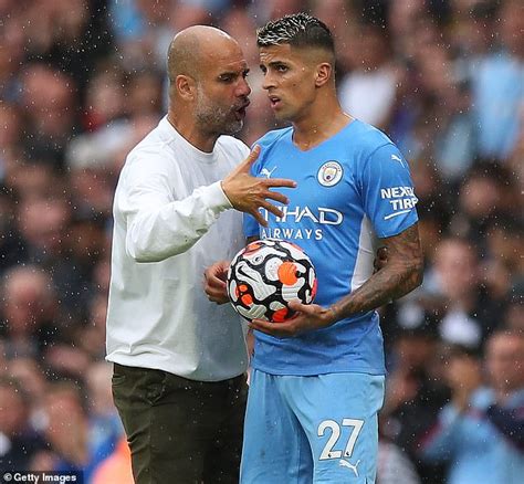 Pep Guardiola Compares Manchester City Diamond Joao Cancelo To Philipp Lahm Daily Mail Online