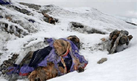 Dead Bodies on Mount Everest - many perfectly preserved bodies lie on top of Mount Everest