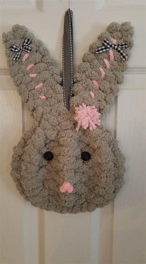 Pin By Sandy Unruh On Everything Bunnies Easter Wreath Diy Spring