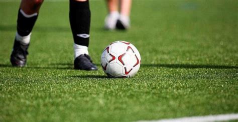 Dans Le Morbihan Un Match De Football Amateur Interrompu Apr S Des Propos Racistes Sport