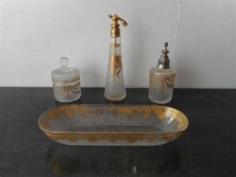 Necessaire De Toilette époque XIXème En Cristal De Saint Louis