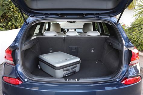 Hyundai I Practicality Boot Space Dimensions Parkers