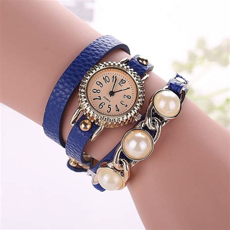 New Fashion Women Bracelet Pearl Watch Casual Women Wristwatch Luxury