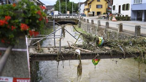 Klettgauer Bote Ein Rückhaltebecken und Bachmauersanierung würden