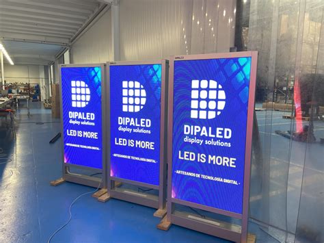 Tótems LED para publicidad e información DIPALED