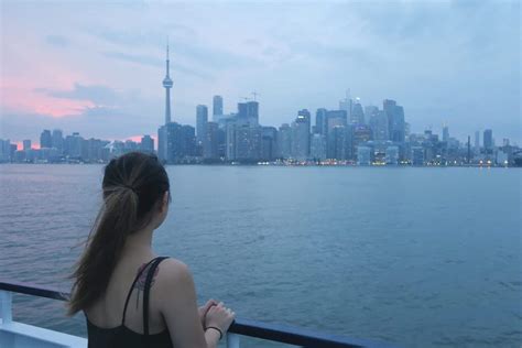 10 Best Summer Activities in Toronto (Fun Things to Do!)