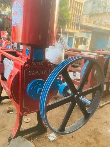 9 Bolt Mustard Oil Expeller Capacity Up To 5 Ton Day At Rs 175000 In