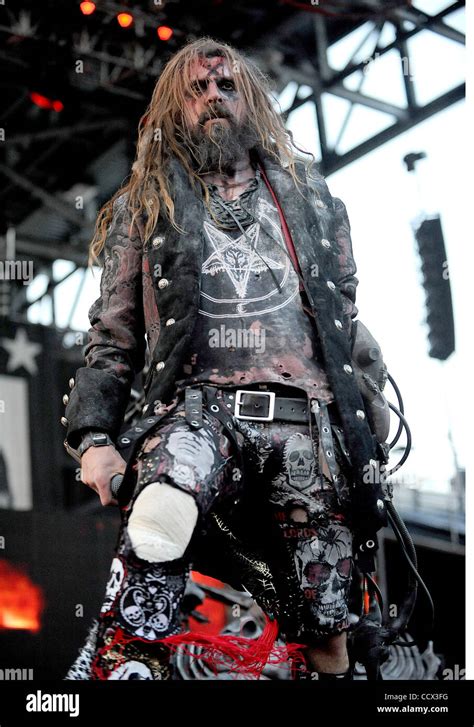 May 23 2010 Columbus Ohio Usa Singer Rob Zombie Performs Live As