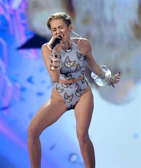 Happy Birthday Miley Cyrus 23 Looks That Prove The Singer Is One Of A