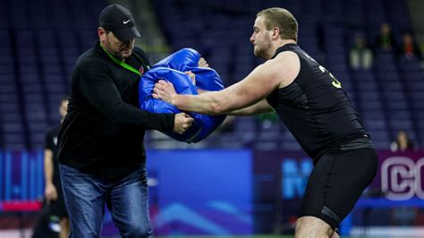 Offensive Tackle Trevor Penning S Nfl Scouting Combine Workout