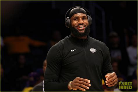 Lebron James Makes Nba History Surpasses Kareem Abdul Jabbar S Record