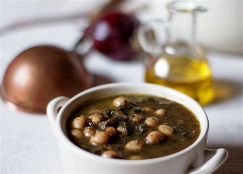 Zuppa Di Fagioli Bianchi E Bieta La Cucina Di Claudio