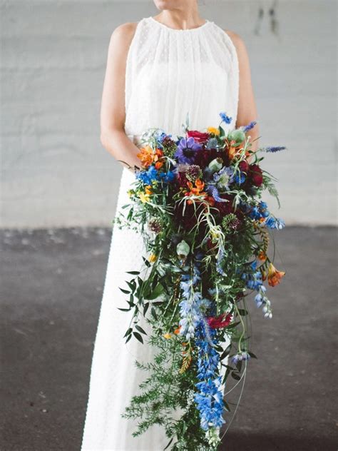 30 Wildflower Wedding Bouquets For Free Spirited To Be Weds Cascading