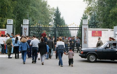 Kubinka Tank Museum Collection Guide - Paris Tour Guide