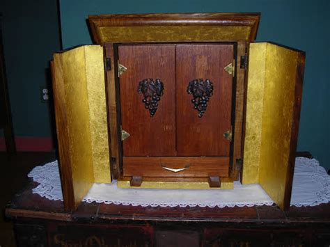 The Dybbuk Box