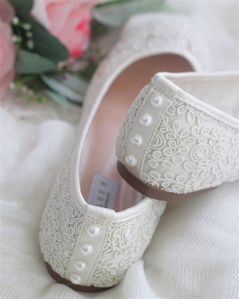 Ivory Lace Round Toe Flats With Back Pearls Women Wedding Etsy