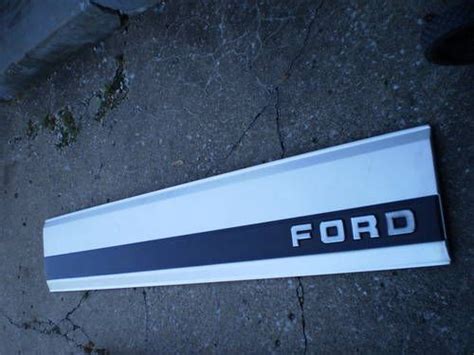 87 96 Ford Tailgate Trim Panel Truck F150 F250 F350 Rare Oem 460 351