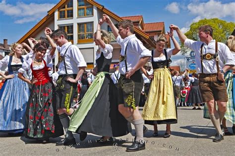 Bavarian Dance | Photo, Information