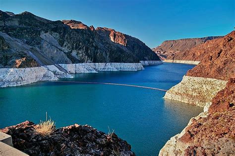 3 Us Lakes That Are Drying Up Worldatlas