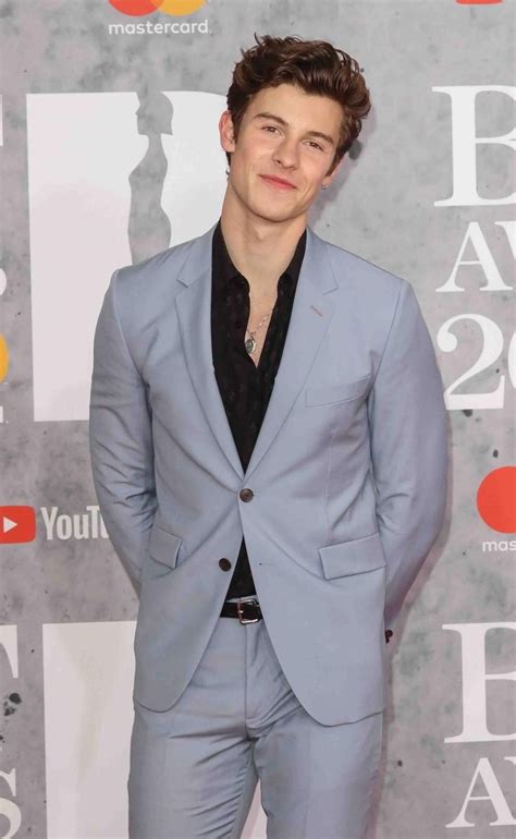 Pin Di Teresa Mu Oz Su Shawn Mendes Cantante Belle Immagini