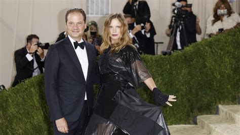 Magische Mode Momente Mit Nina Hollein Auf Der Glamour Sen Met Gala