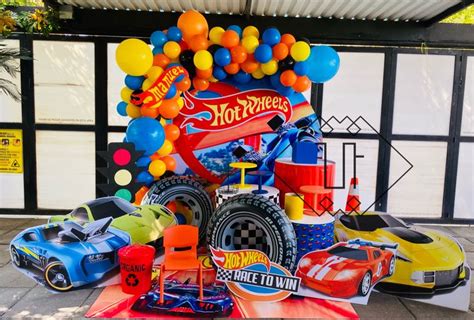 Hot wheels Fiesta de hot wheels Cumpleaños de hot wheels Decoracion