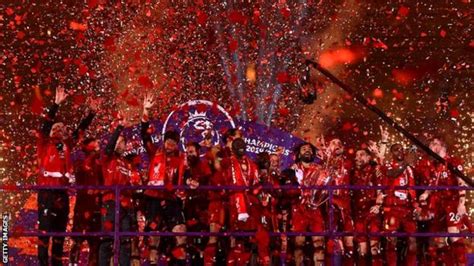 Photos All The Best Images From Liverpools Premier League Trophy Lift