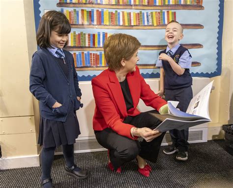 Scottish Child Payment: Demand for expanded benefit so high it crashes