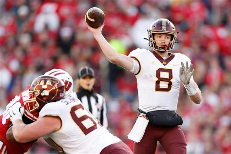 Gophers Qb Athan Kaliakmanis Named Big Ten Co Freshman Of The Week