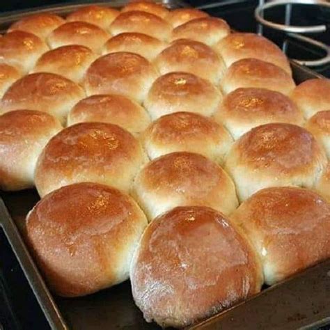 Easy Big Fat Yeast Rolls