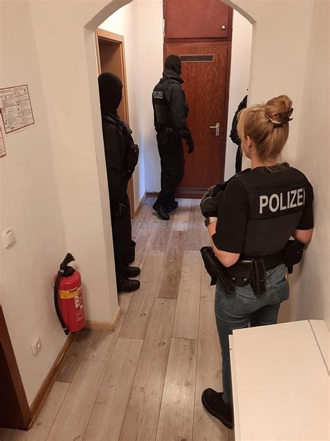 Bpold Bbs Bundespolizei Gelingt Erneut Schlag Gegen